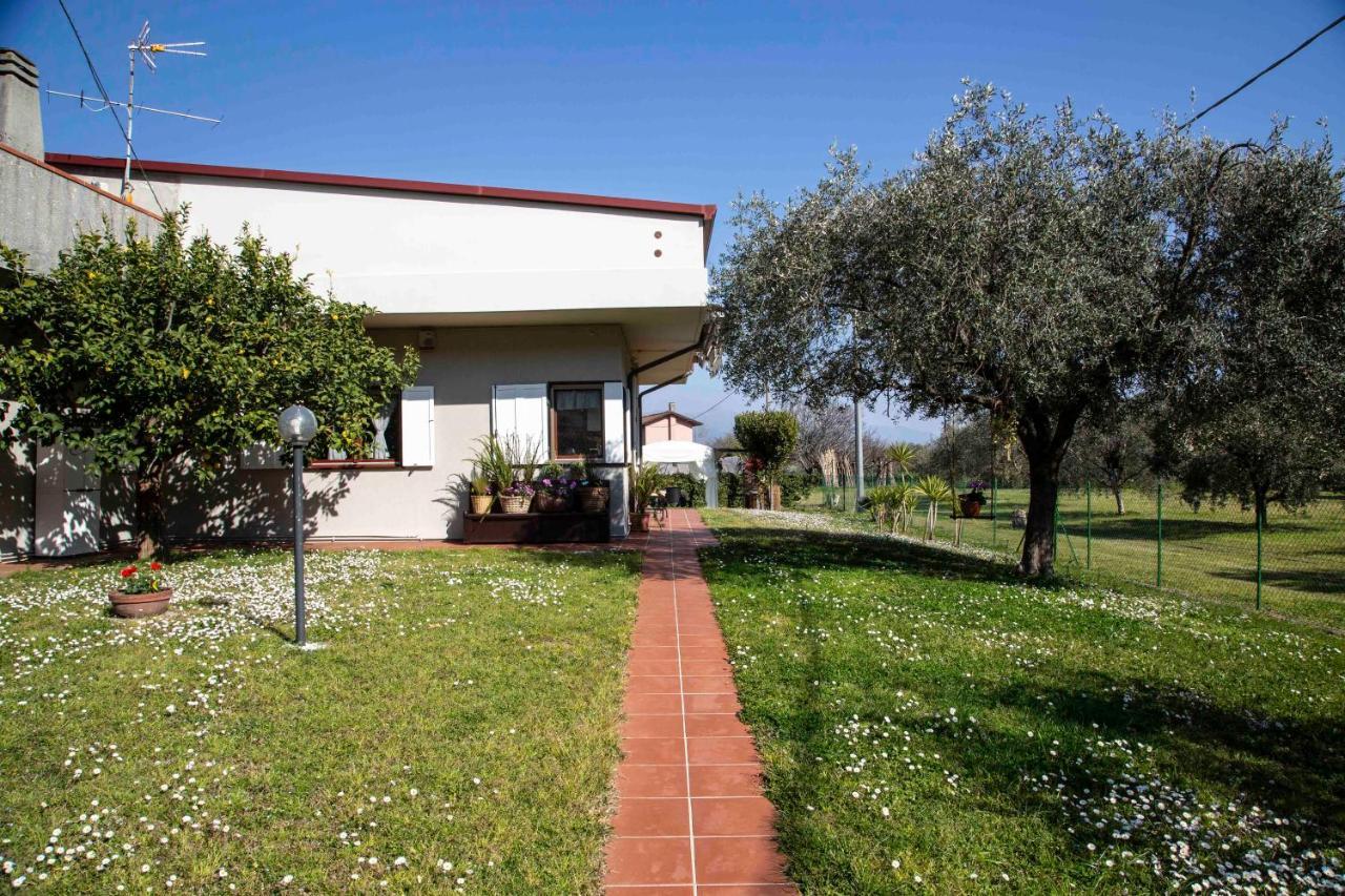 Casa Vacanze Oleandri Villa Ameglia Bagian luar foto